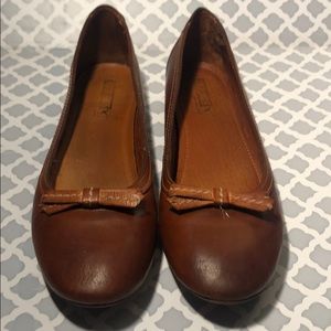 Pikolinos women’s leather round toe flats size 41